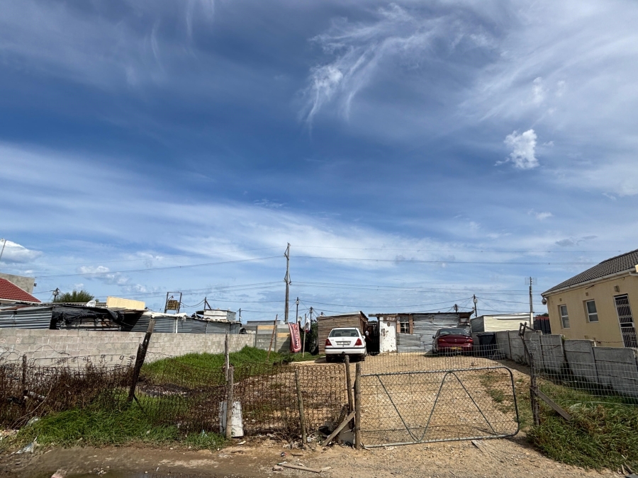 0 Bedroom Property for Sale in Lwandle Western Cape